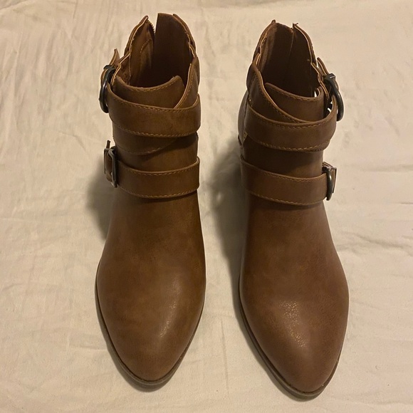 Booties - Picture 3 of 5